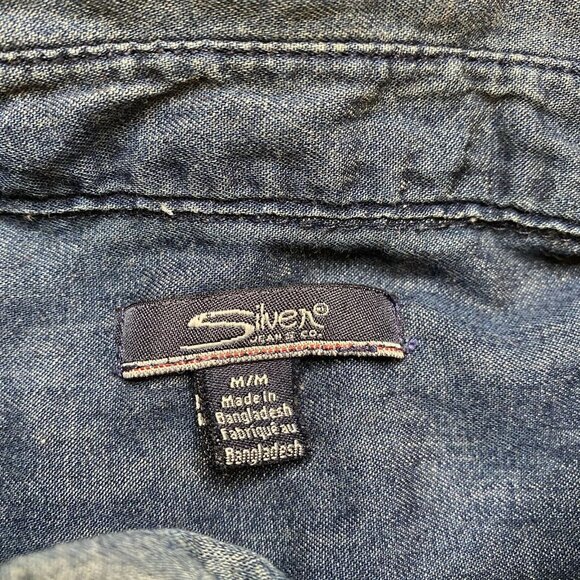 Silver Jeans Co Button Down Shirt Size Medium Long Sleeve Denim Look Triple 5 - Picture 5 of 6